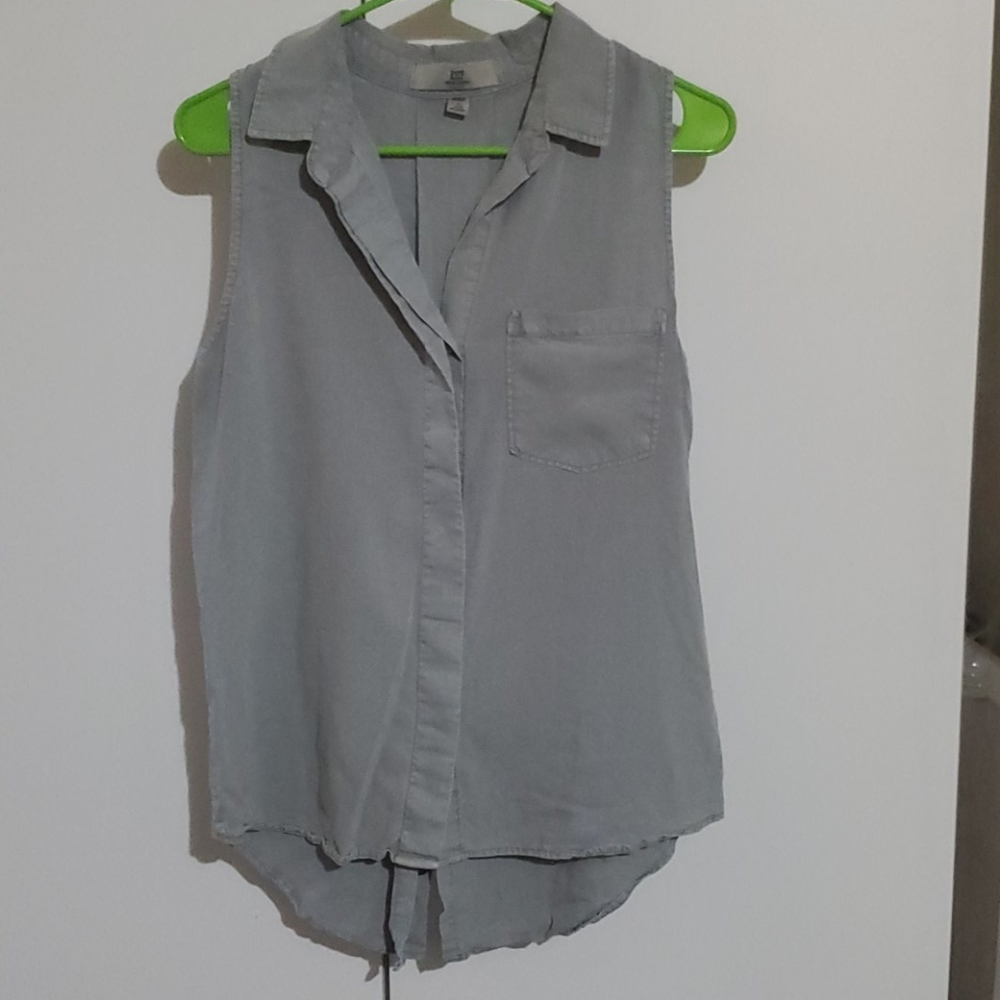 Thread & Supply, grey, button up, sleevless